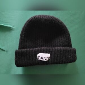 Ganni Black Ribbed Beanie